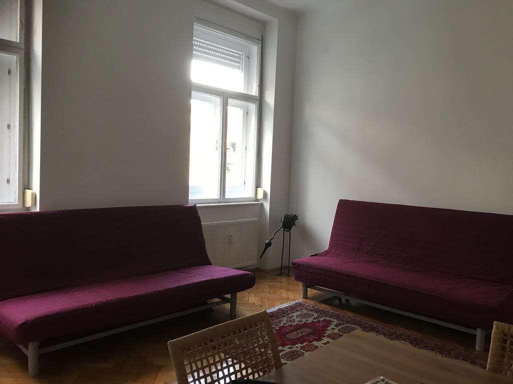 Old Citycenter Appartment Грац Екстериор снимка