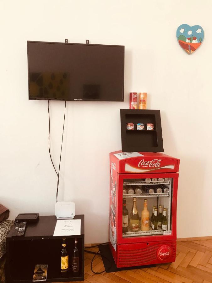 Old Citycenter Appartment Грац Екстериор снимка
